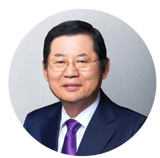 Hur Dong-Soo (77 ساله از کره جنوبی)؛ رئیس هیئت مدیره Honorary